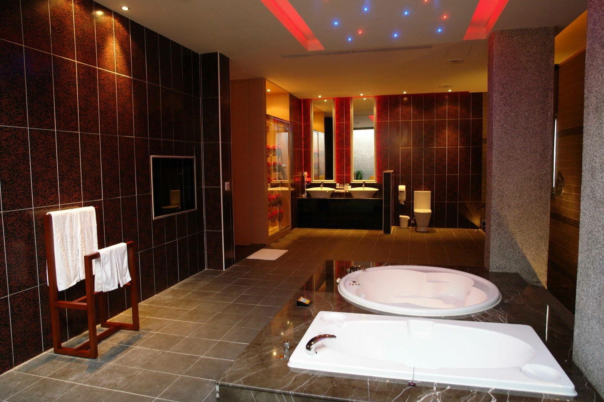 Qin Hai Motel Nantou Екстериор снимка